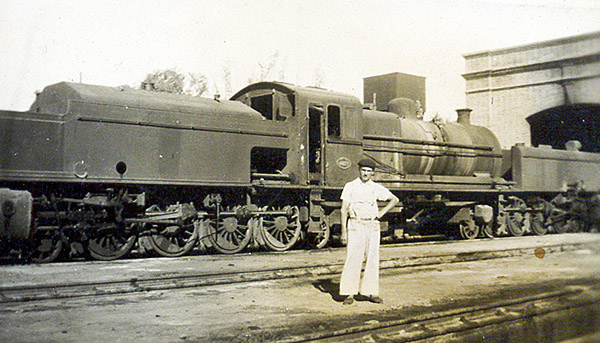 FCSGarrattatIngWhite